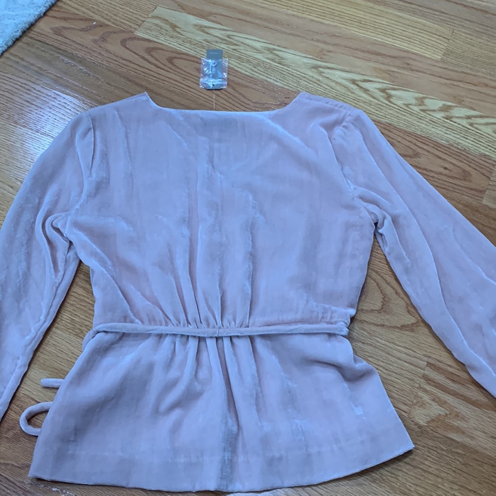J Crew 4P pink velvet peplum top - Picture 3 of 4